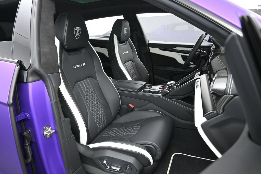 Used 2024 Lamborghini Urus S AWD/4WD image 33