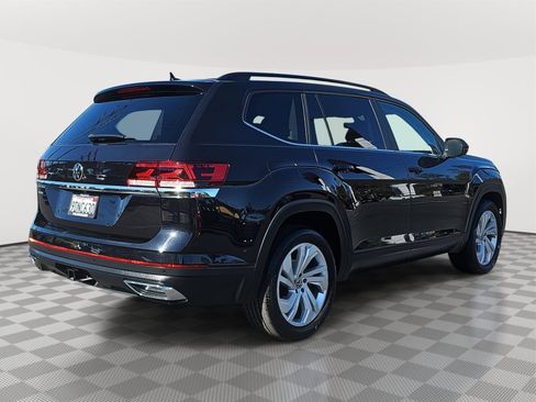 Certified 2023 Volkswagen Atlas SE w/ Panoramic Sunroof Package image 5