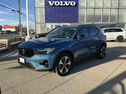 Certified 2025 Volvo XC40 B5 Plus