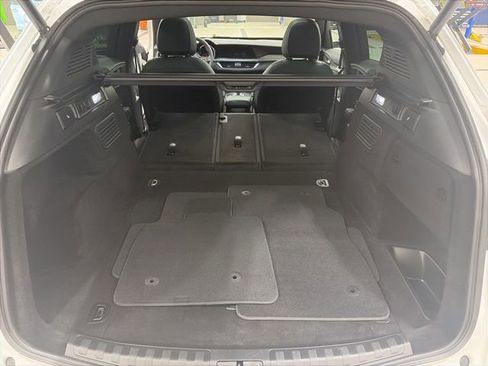 Used 2023 Alfa Romeo Stelvio Ti image 16