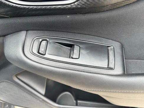 Used 2022 Subaru Outback Premium image 31