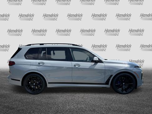 New 2027 BMW X7 xDrive40i w/ M Sport Package AWD/4WD image 11
