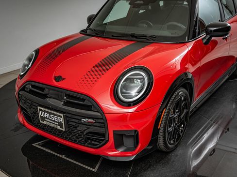 Used 2025 MINI Cooper S FWD image 14
