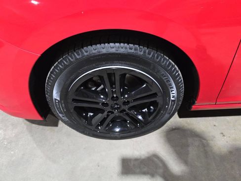 Used 2016 Chevrolet Cruze LT image 23