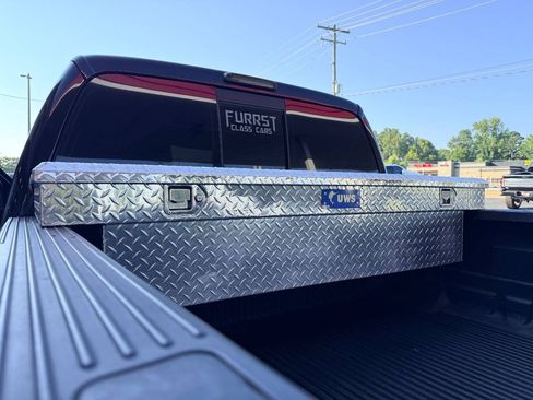 Used 2016 Ford F250 Platinum w/ Snow Plow Prep Package AWD/4WD image 11
