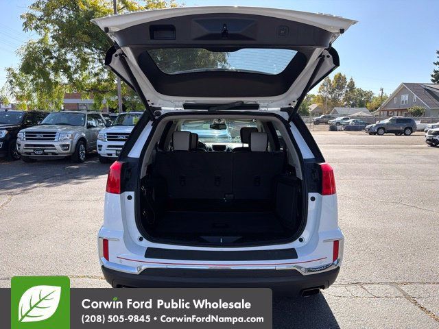 Used 2017 GMC Terrain SLT w/ Open Road Package AWD/4WD image 29