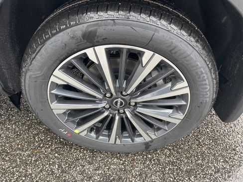 New 2026 Nissan Pathfinder Platinum w/ Cargo Package image 33