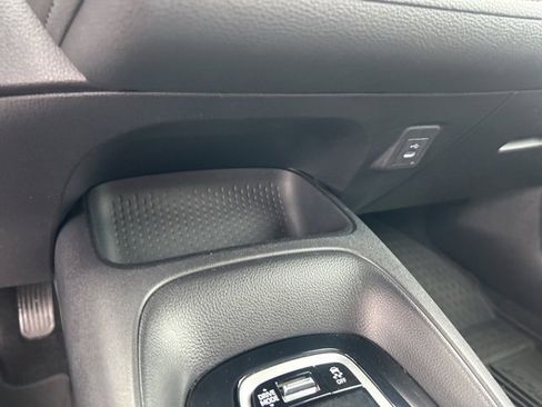 Used 2024 Toyota Corolla SE image 24