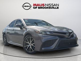 Used 2022 Toyota Camry SE w/ Convenience Package FWD video 1