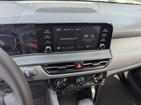 New 2026 Kia Seltos LX FWD image 23