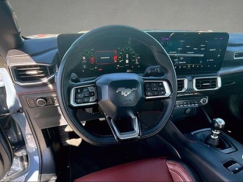 Certified 2025 Ford Mustang GT Premium RWD image 5