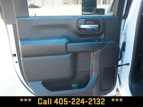 Used 2025 Chevrolet Silverado 2500 Custom w/ Custom Value Package AWD/4WD image 27