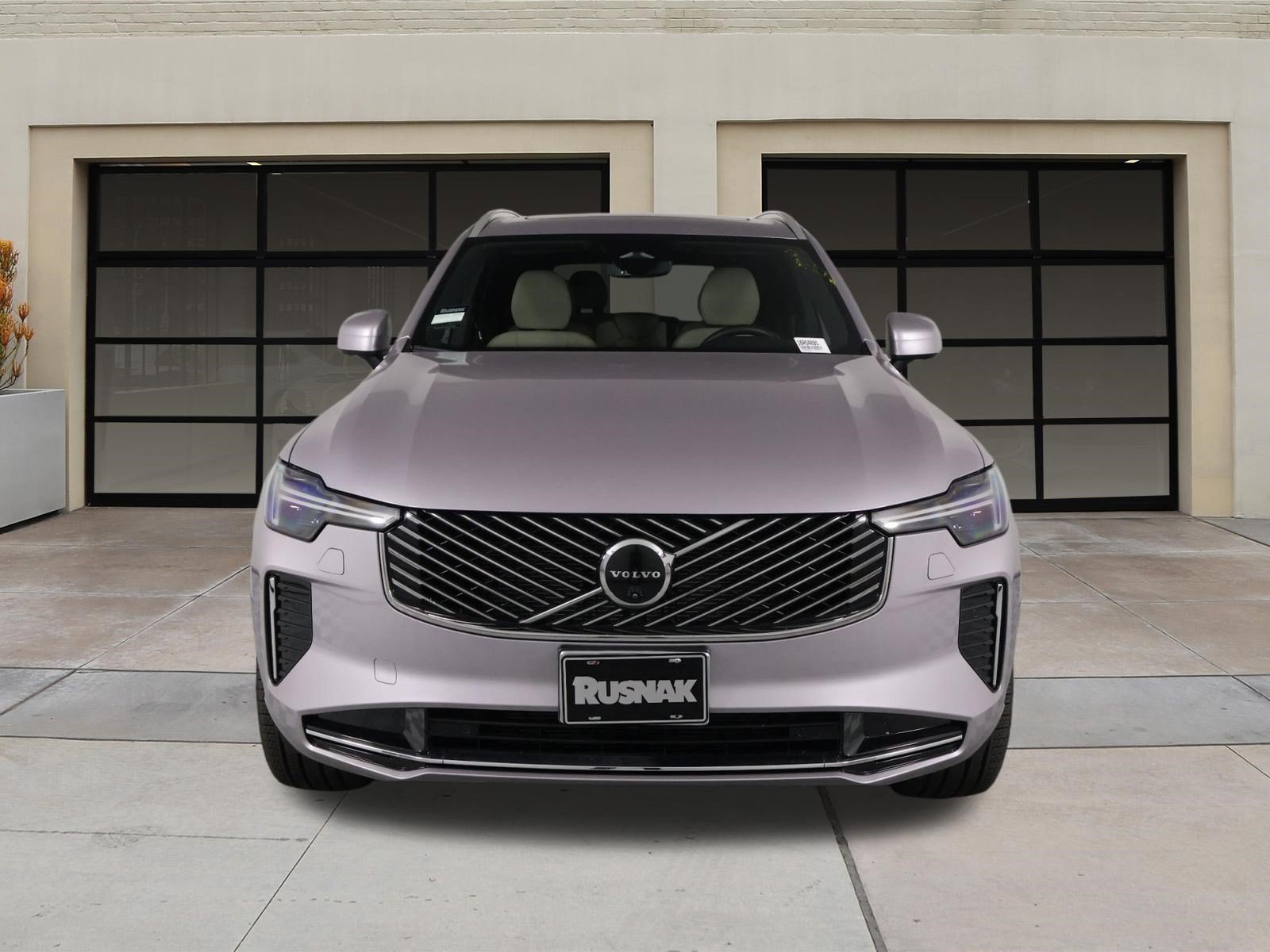 Certified 2026 Volvo XC90 B6 Plus w/ Protection Package Premier AWD/4WD image 6