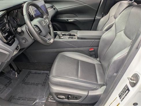 Used 2024 Lexus RX 350 Premium image 12