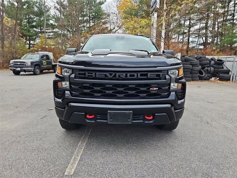 Certified 2024 Chevrolet Silverado 1500 Custom Trail Boss image 2