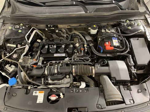 Used 2019 Honda Accord Sport image 10