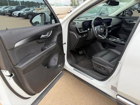 Used 2024 Buick Envision Preferred AWD/4WD image 9