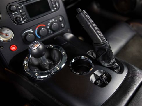 Used 2005 Dodge Viper SRT-10 image 24