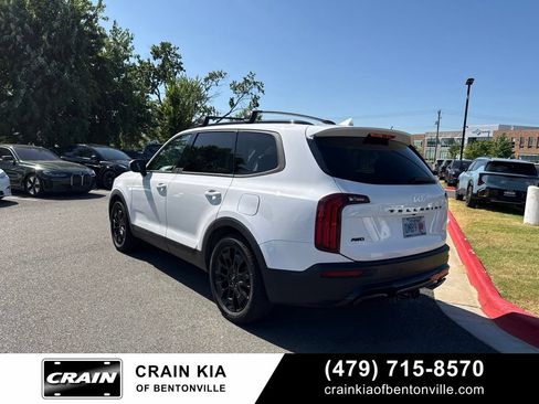 Certified 2022 Kia Telluride EX w/ EX Premium Package AWD/4WD image 6