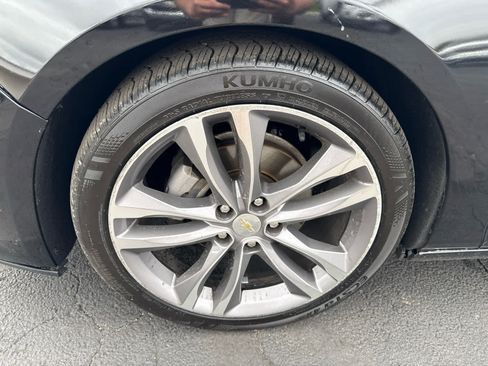 Certified 2022 Chevrolet Malibu LT FWD image 9