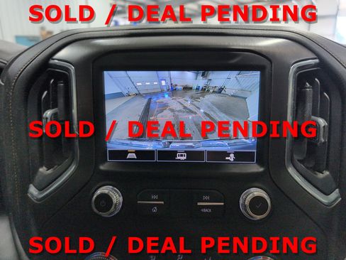 Used 2022 GMC Sierra 1500 AT4 w/ AT4 Premium Package image 13