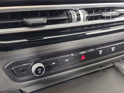 Used 2024 BMW 440i xDrive Coupe w/ Premium Package AWD/4WD image 28