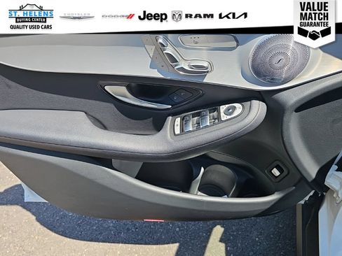 Used 2020 Mercedes-Benz GLC 300 4MATIC image 24