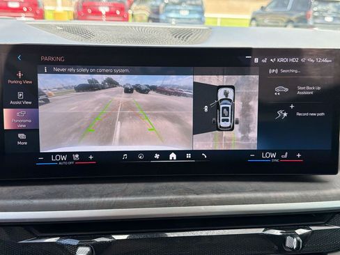 Used 2025 BMW X7 xDrive40i AWD/4WD image 21