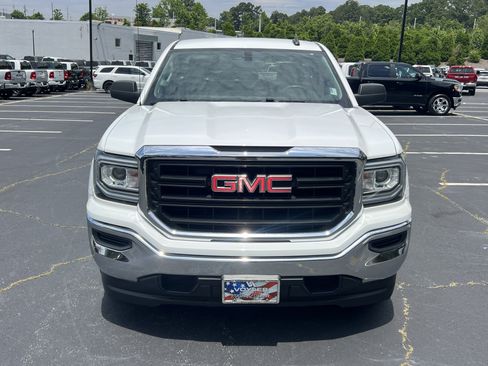 Used 2018 GMC Sierra 1500 2WD Regular Cab w/ Sierra Convenience Package image 9