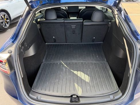 Used 2022 Tesla Model Y Performance image 39