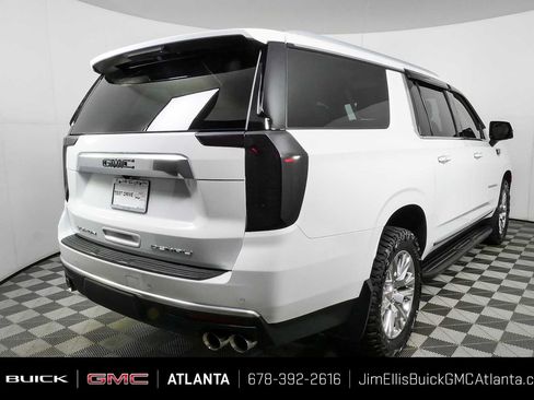 Used 2022 GMC Yukon XL Denali w/ Max Trailering Package AWD/4WD image 13