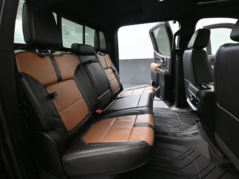 Used 2020 Chevrolet Silverado 1500 High Country image 50