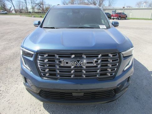 New 2026 GMC Acadia Denali Ultimate AWD/4WD image 10