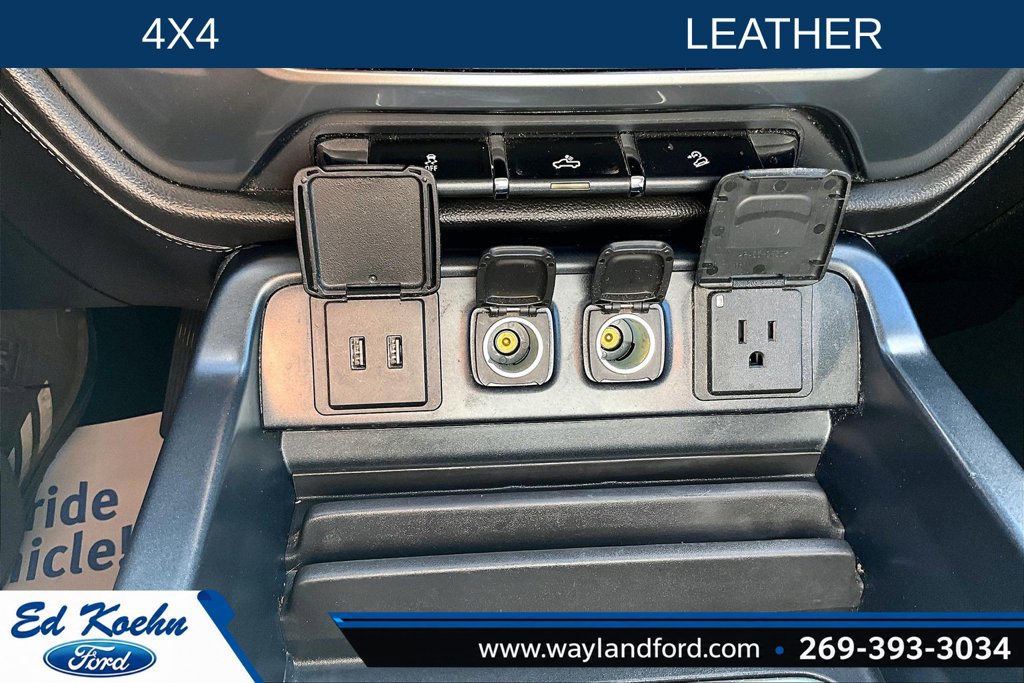 Used 2017 Chevrolet Silverado 1500 LTZ Z71 AWD/4WD image 32