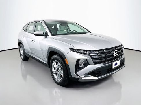 New 2026 Hyundai Tucson SE FWD image 3