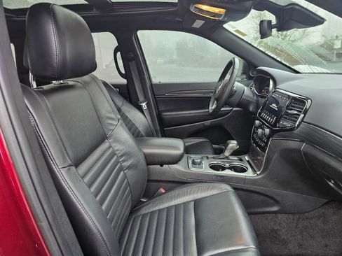 Used 2019 Jeep Grand Cherokee Limited X image 13
