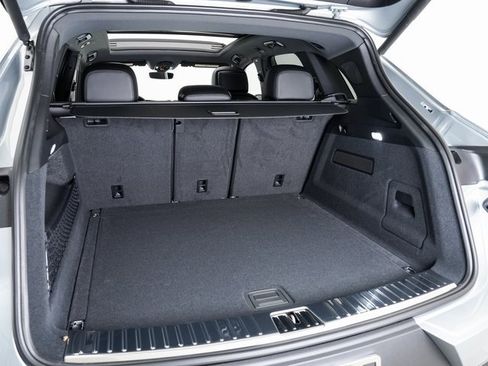 New 2025 Porsche Cayenne image 26