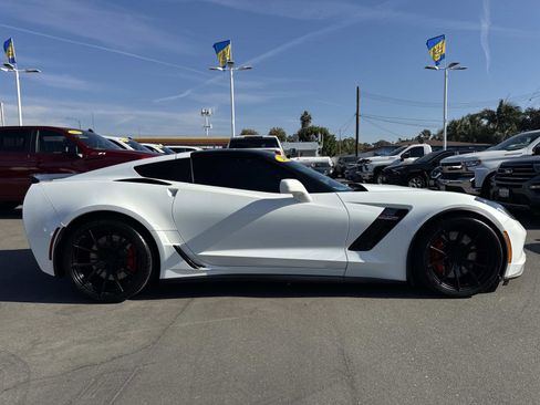Used 2019 Chevrolet Corvette Z06 image 4