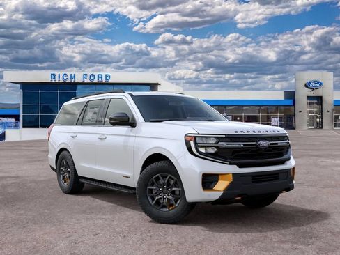 New 2027 Ford Expedition Tremor w/ Driver's Package AWD/4WD image 4