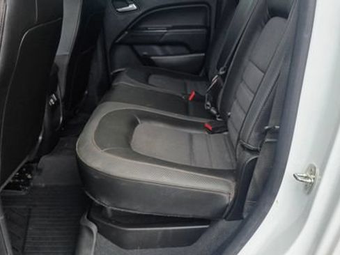 Used 2021 GMC Canyon AT4 w/ Driver Alert Package AWD/4WD image 10