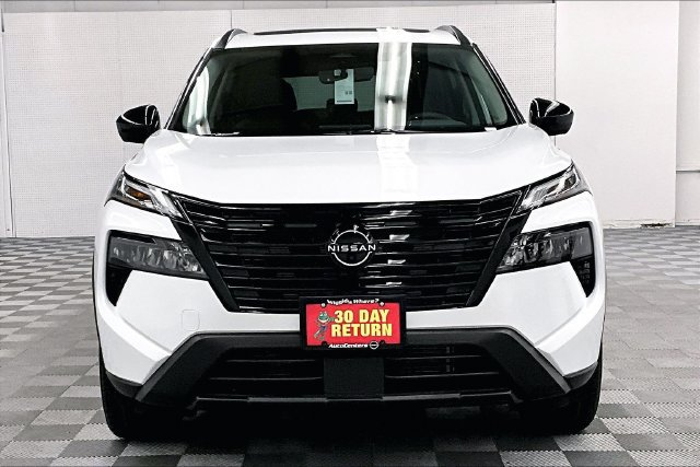 New 2026 Nissan Rogue Dark Armor AWD/4WD image 17