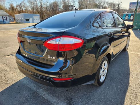 Used 2016 Ford Fiesta SE image 8