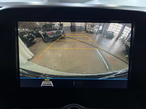 Used 2019 Chevrolet Camaro LT RWD image 10