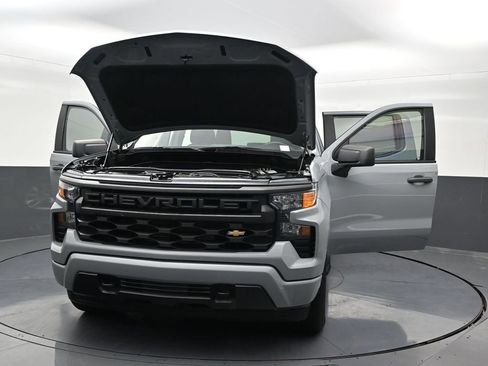 Used 2024 Chevrolet Silverado 1500 Custom RWD image 40