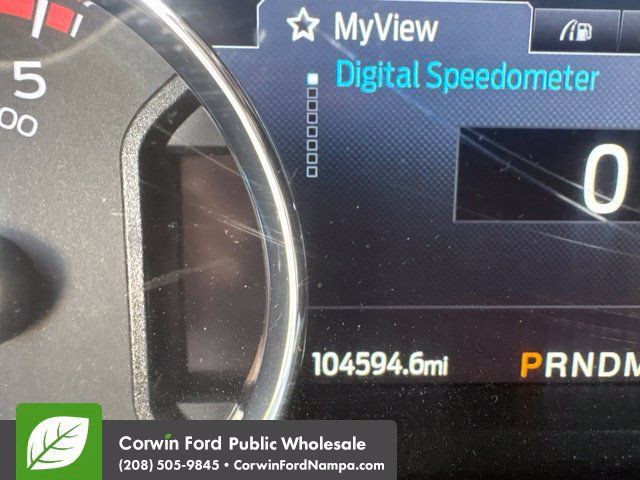 Used 2021 Ford F350 Lariat w/ Lariat Value Package AWD/4WD image 14