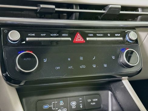 Certified 2025 Hyundai Tucson SEL AWD/4WD image 7