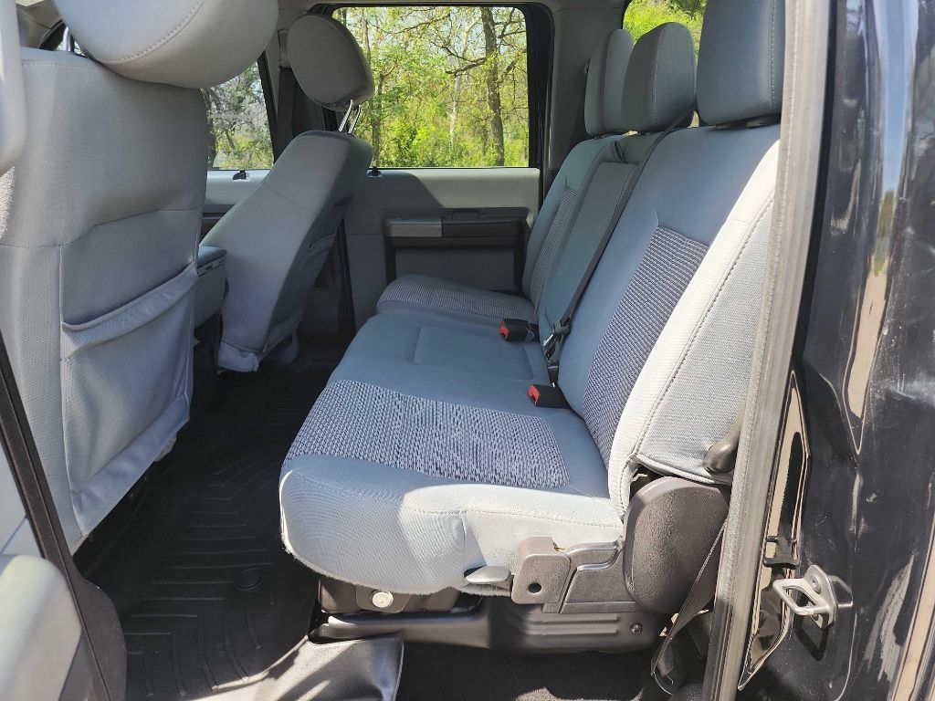 Used 2016 Ford F350 XLT w/ XLT Interior Package AWD/4WD image 31