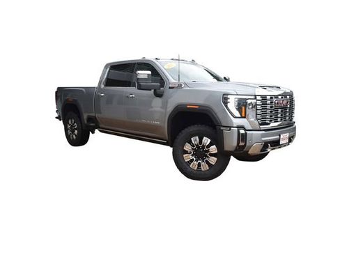 Used 2025 GMC Sierra 2500 Denali w/ Technology Package AWD/4WD image 2