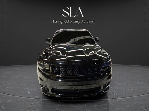 Used 2021 Jeep Grand Cherokee SRT w/ Trailer Tow Group IV image 2