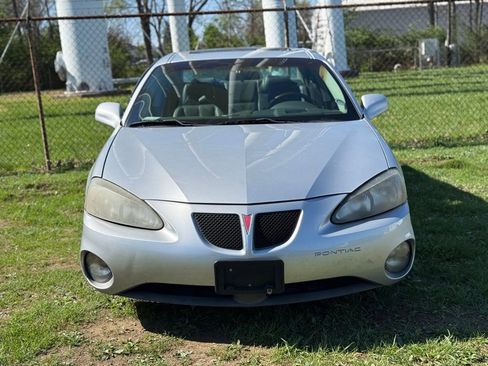 Used 2004 Pontiac Grand Prix GT2 w/ Leather Trim Pkg FWD image 24